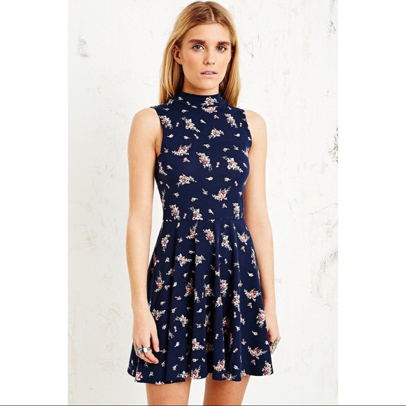 Urban Outfitters Dresses & Skirts - HP!👗 KIMCHI BLUE | Mock Neck Skater Dress